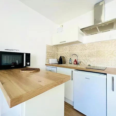 Du Golf - 2 Pieces 4 Personnes A Mae-1954 Apartment